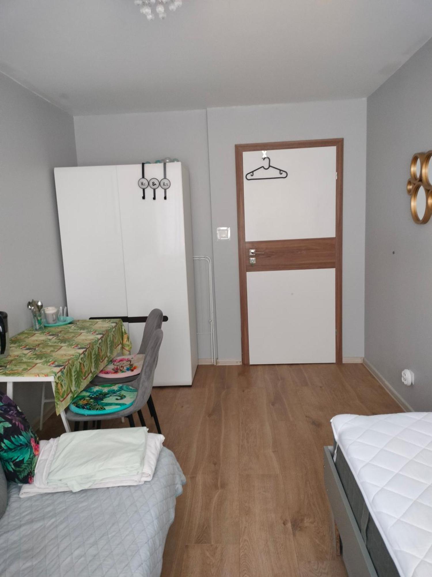 New Rooms 3Km To Centrum Gdansk Exterior photo